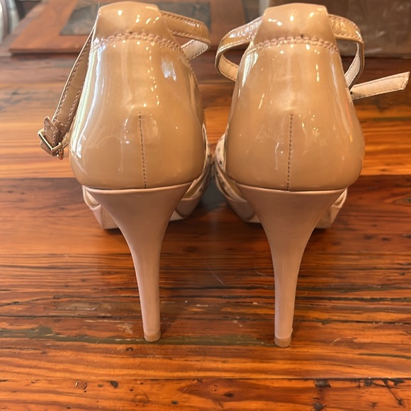 Antonio Melani tan heels, size 8, 4.5” heel - Picture 2 of 7